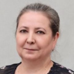 Петрушкина Елена